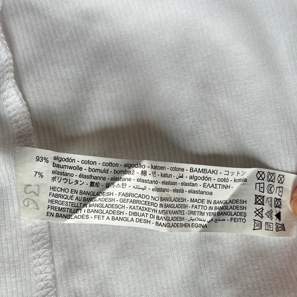 Zara Snug Fit White Rib Knit Women's Shorts Large - Picture 4 of 4